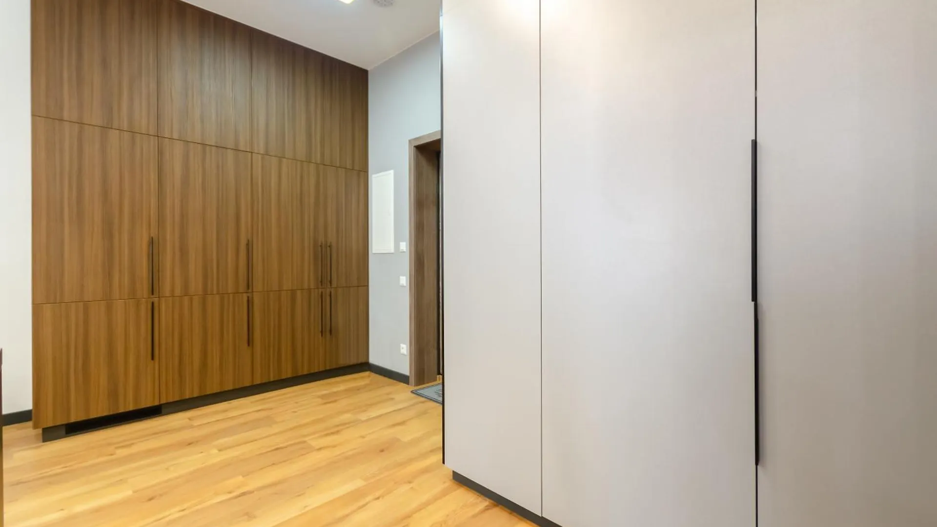 קייב Petrovdom Apartments 03-160 In Rc Yaroslaviv Grad, Bulvarno-Kudriavska 17