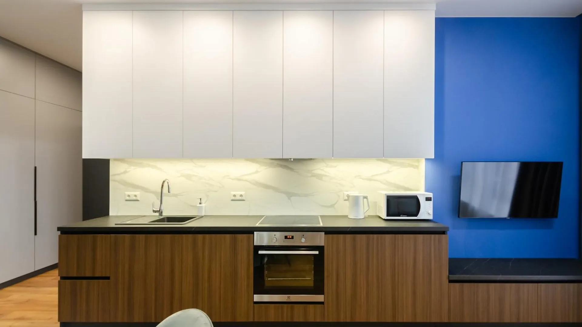קייב Petrovdom Apartments 03-160 In Rc Yaroslaviv Grad, Bulvarno-Kudriavska 17 0*,
