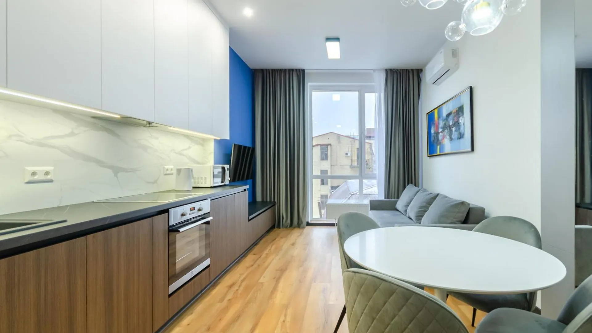 Petrovdom Apartments 03-160 In Rc Yaroslaviv Grad, Bulvarno-Kudriavska 17 Kyjev